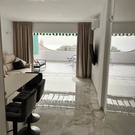New Beautiful Apartment!beaches Nearby!ocean View! Apartment *