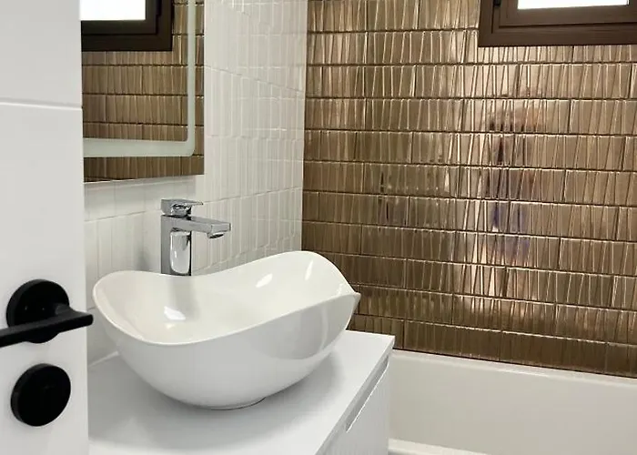 New Beautiful Apartment!beaches Nearby!ocean View! Appartamento *